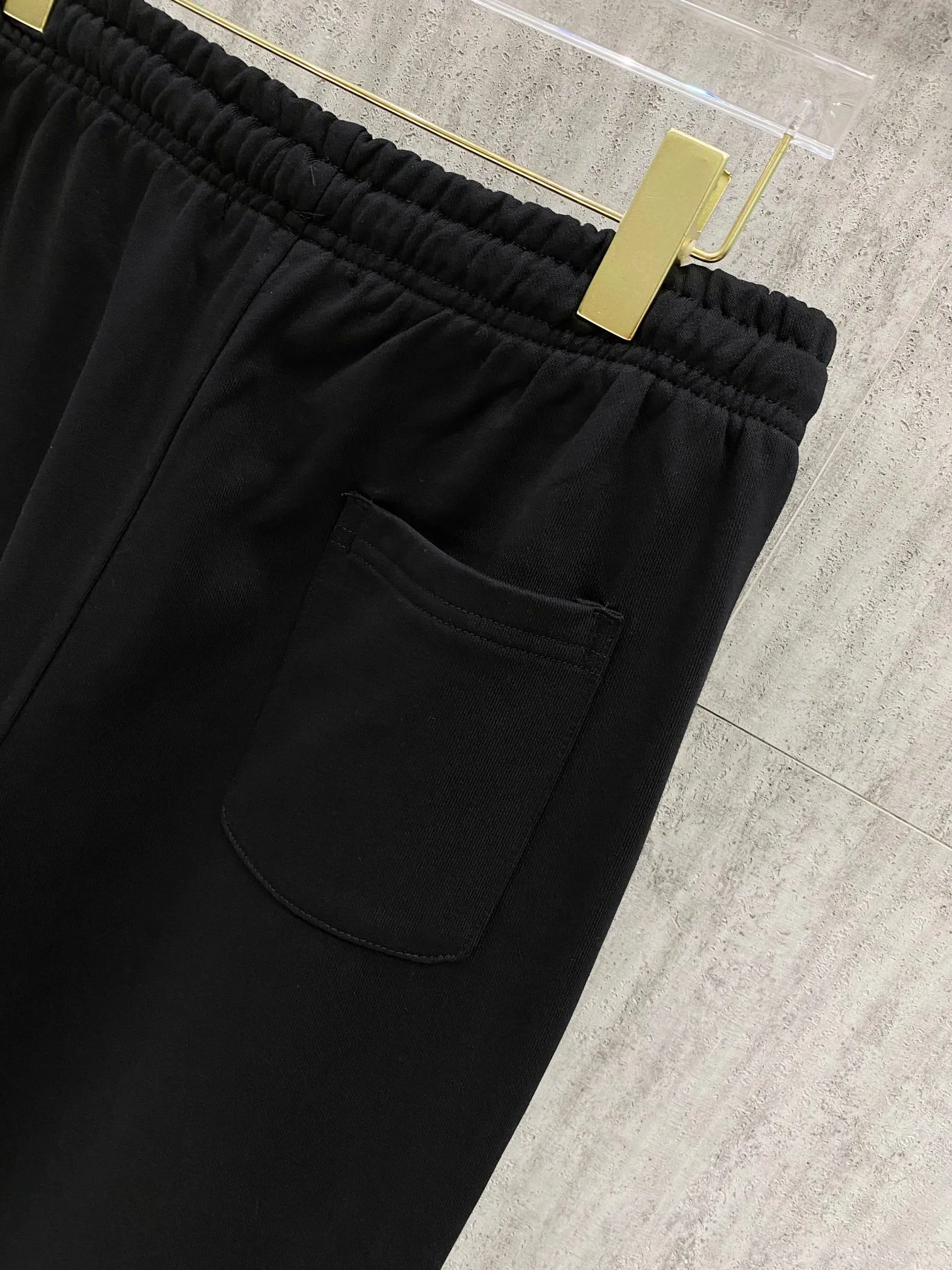 2026ss ， ， ➕ Size：S M L XL Color：Black 140